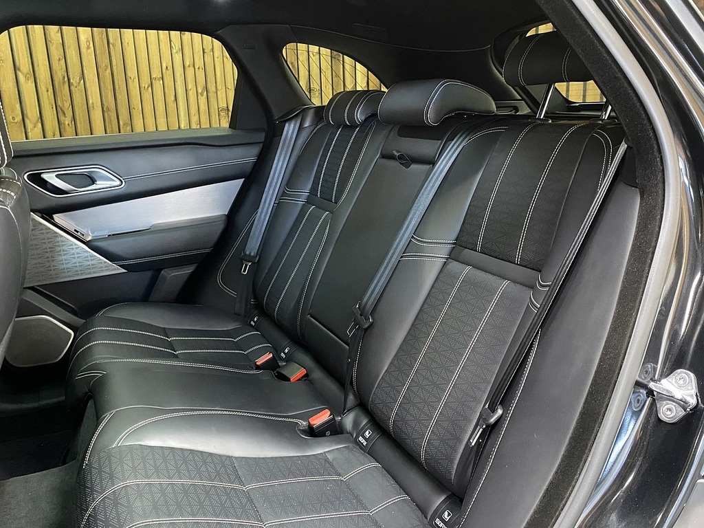 Land Rover Range Rover Velar D240 R-dynamic Hse KW70WDU Black #5