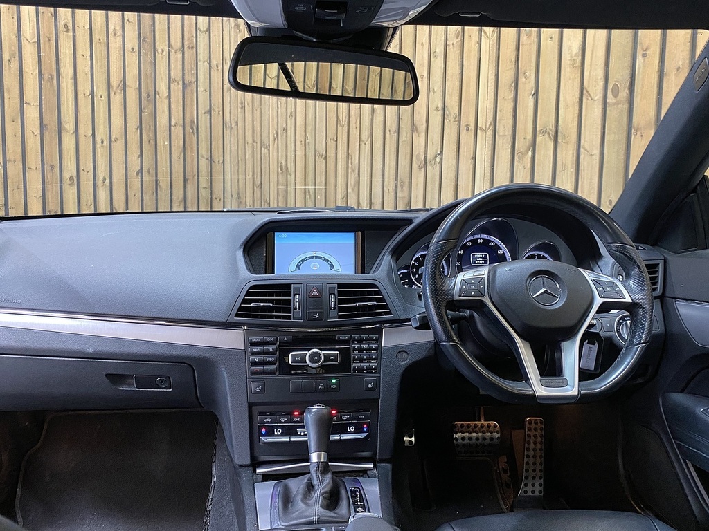 Mercedes-Benz E Class E220 Cdi Blueefficiency Sport White #3