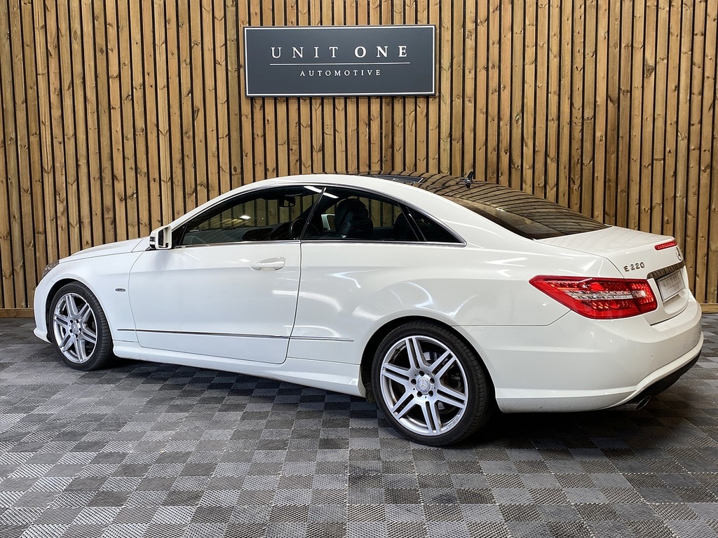 Mercedes-Benz E Class E220 Cdi Blueefficiency Sport White #2