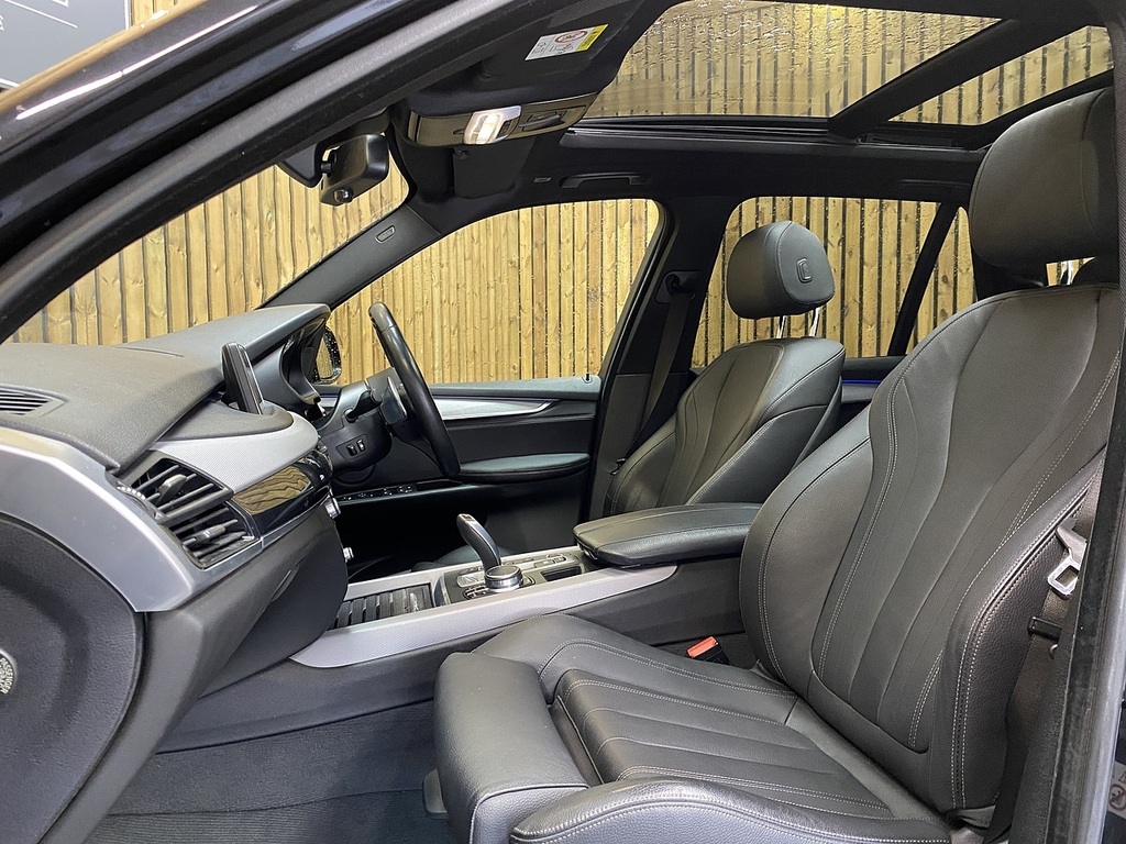 BMW X5 40E M Sport Blue #4