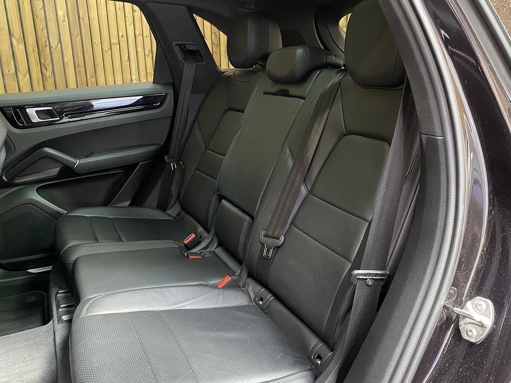Porsche Cayenne T V6 Black #5