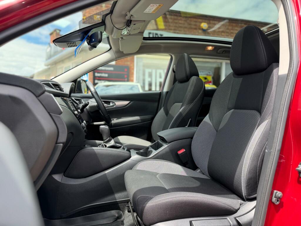 Nissan Qashqai 1.3 Dig-t N-connecta Suv Dct Euro Red #4