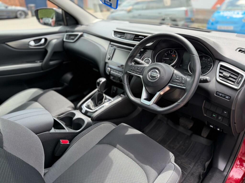 Nissan Qashqai 1.3 Dig-t N-connecta Suv Dct Euro Red #5