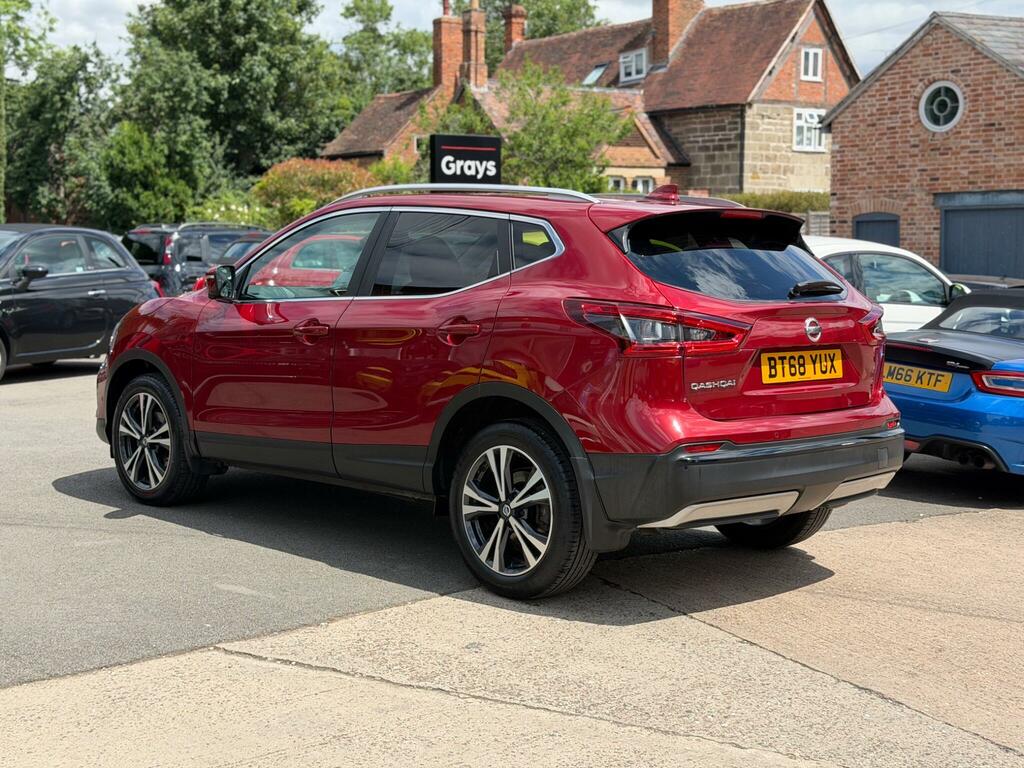 Nissan Qashqai 1.3 Dig-t N-connecta Suv Dct Euro Red #2