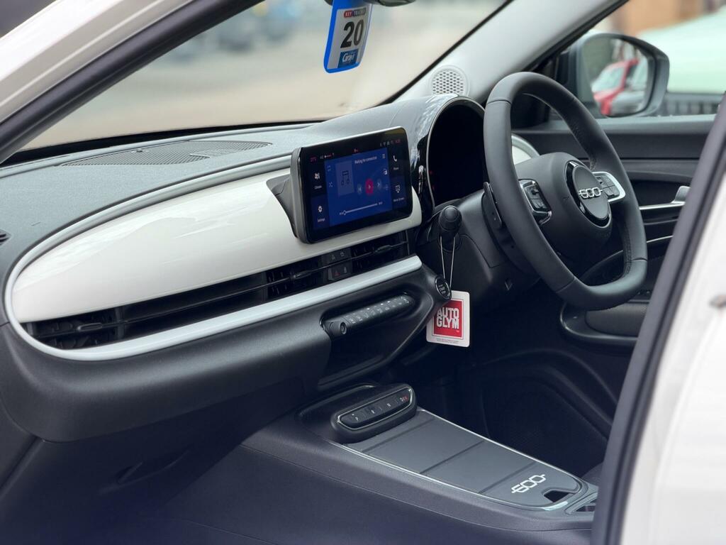 Fiat 600 1.2 Hybrid 48V Edct-6 2025 Black #10