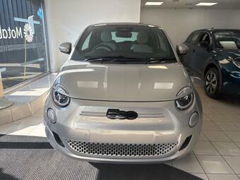 Fiat 500E 42Kwh Giorgio Armani #6