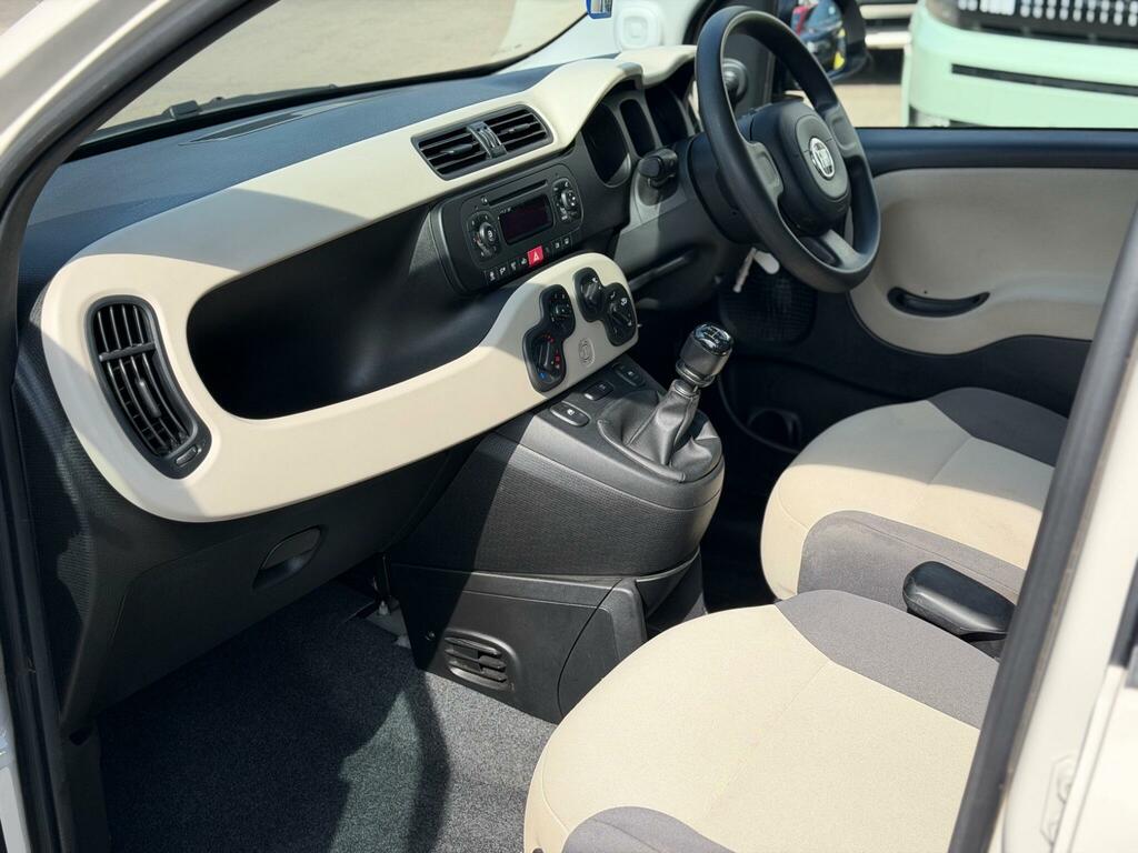 Fiat Panda Hatchback 0.9 Panda Cross My Twinair 90Hp 2015 Black #10
