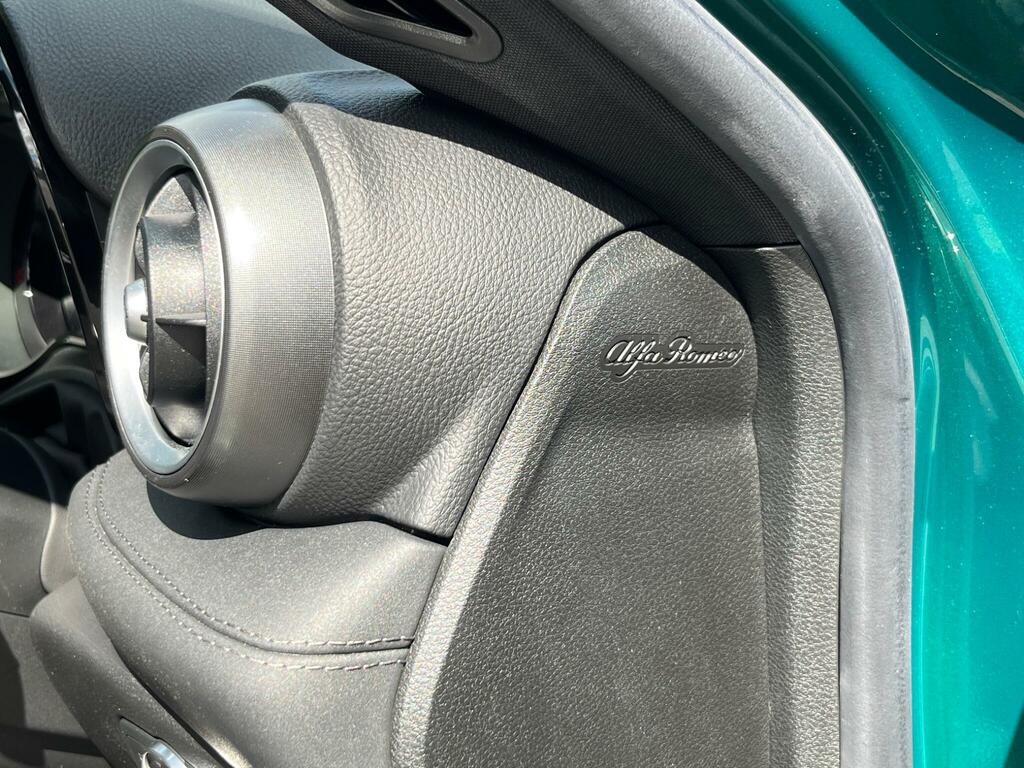 Alfa Romeo Tonale 2023 1.3 Vgt 15.5Kwh Speciale Suv Plug- Green #52