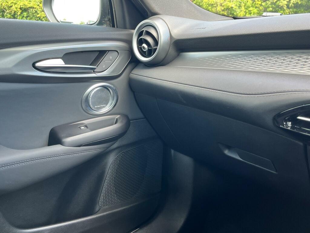 Alfa Romeo Tonale 2023 1.3 Vgt 15.5Kwh Speciale Suv Plug- Green #16