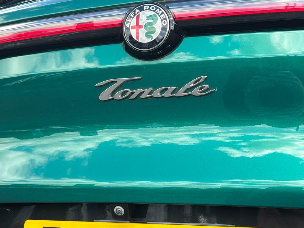 Alfa Romeo Tonale 2023 1.3 Vgt 15.5Kwh Speciale Suv Plug- Green #49