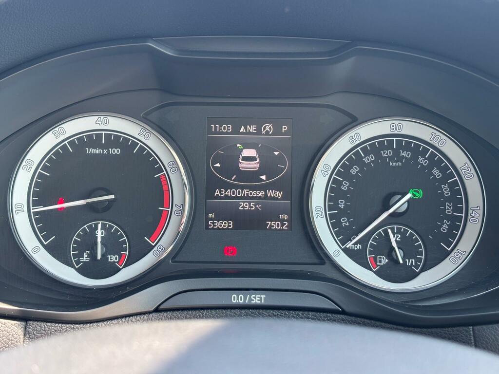 Skoda Karoq 1.6 Tdi Se L Suv Euro 6 Ss 1 Blue #19