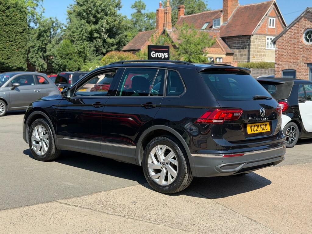 Volkswagen Tiguan 1.5 Tsi Life Suv Euro 6 Ss 1 Black #2