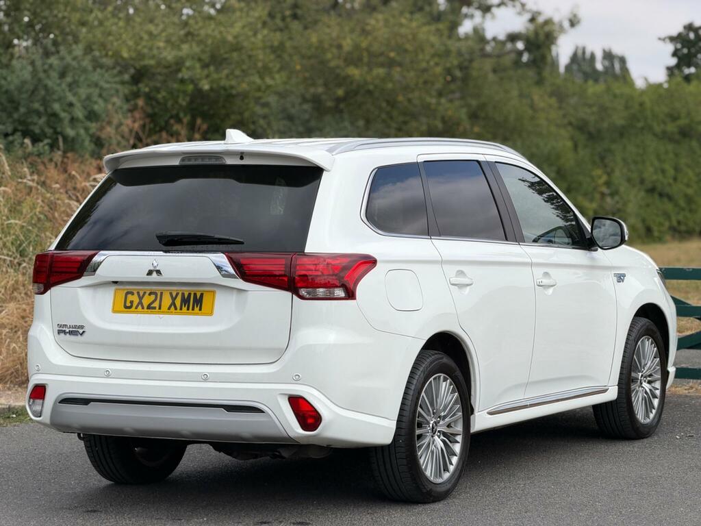 Mitsubishi Outlander Phev Dynamic Red #7