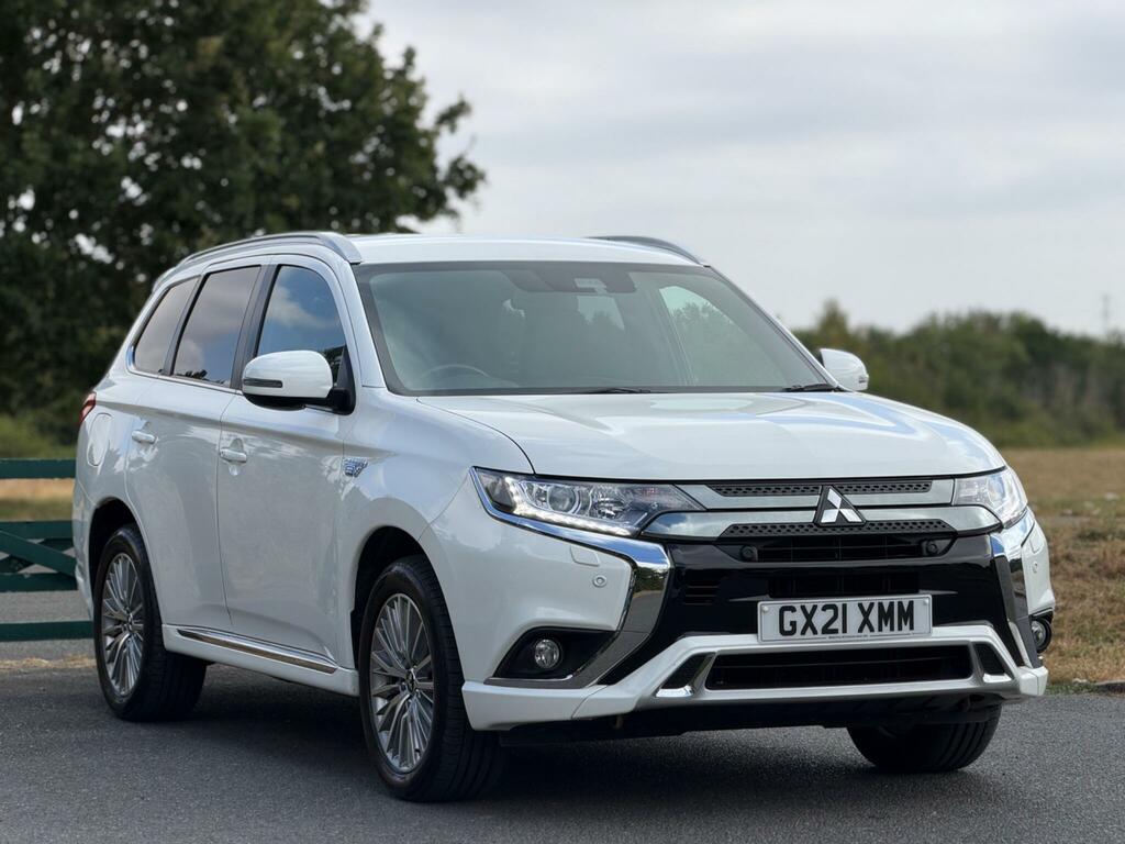 Mitsubishi Outlander Phev Dynamic Red #1