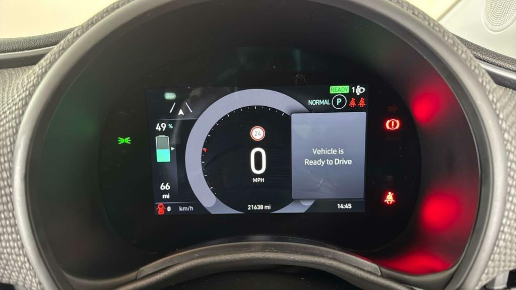 Fiat 500E 42Kwh La Prima Hatchback 118 Ps Black #4
