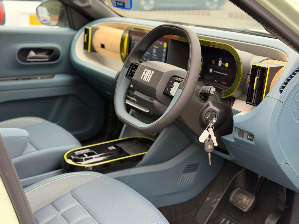 Fiat Panda 44Kwh La Prima 7Kw Charger Brown #3