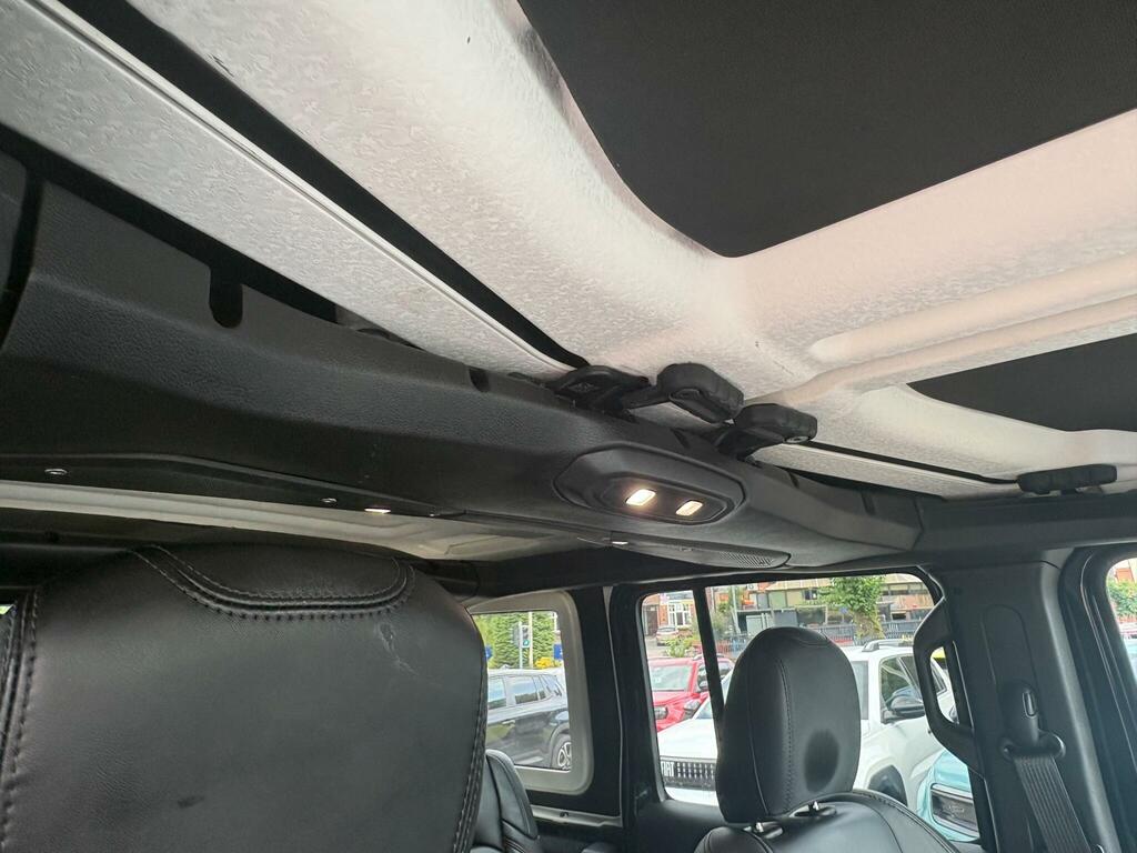 Jeep Wrangler 2.0 Gme Rubicon Silver #37