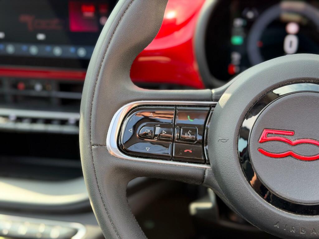 Fiat 500E C 42Kwh Icon White #23