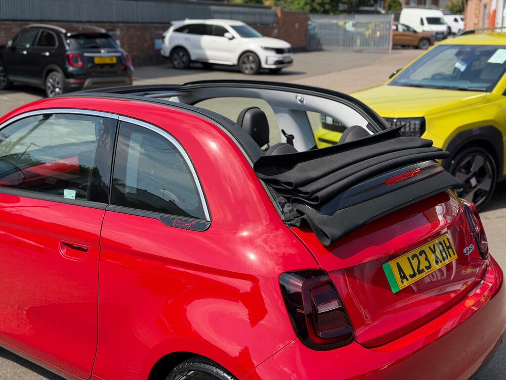 Fiat 500E C 42Kwh Red Convertible 118 Ps Red #5