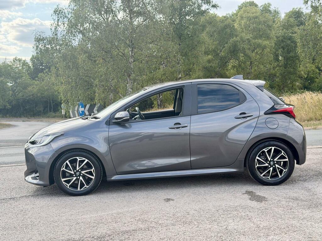 Toyota Yaris 1.5 Vvt-h Design E-cvt Euro 6 Ss Grey #5
