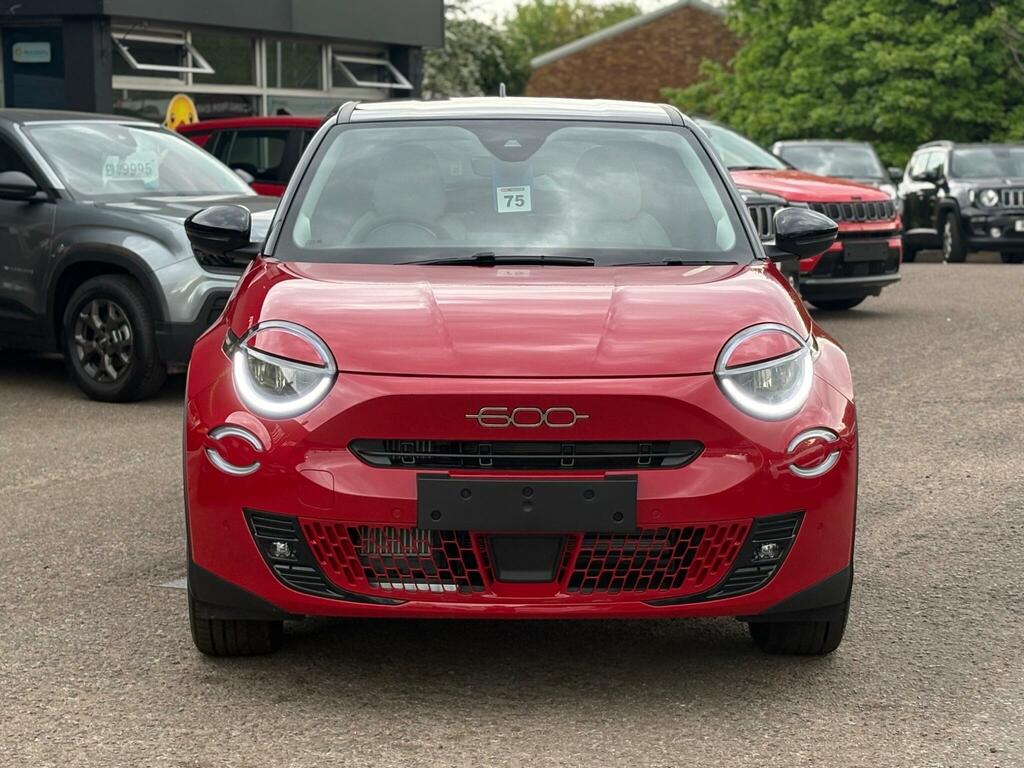 Fiat 600 1.2 Mhev La Prima Suv Hybrid E-dct Euro Red #2