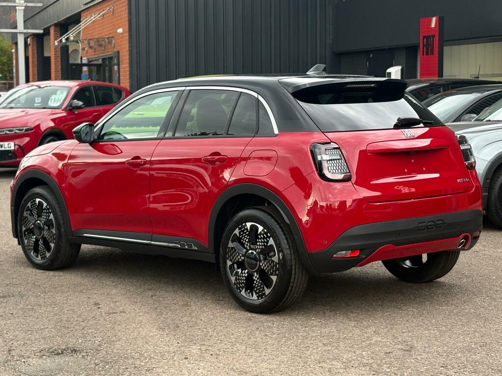 Fiat 600 1.2 Mhev La Prima Suv Hybrid E-dct Euro Red #3