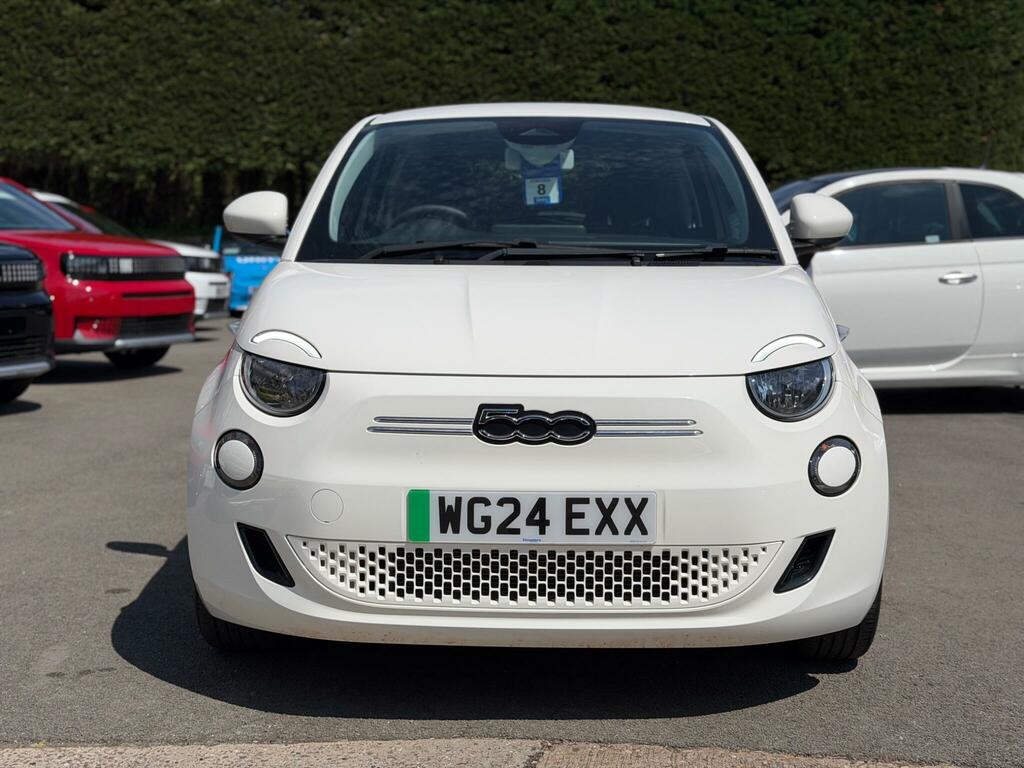 Fiat 500E 42Kwh La Prima Black #11