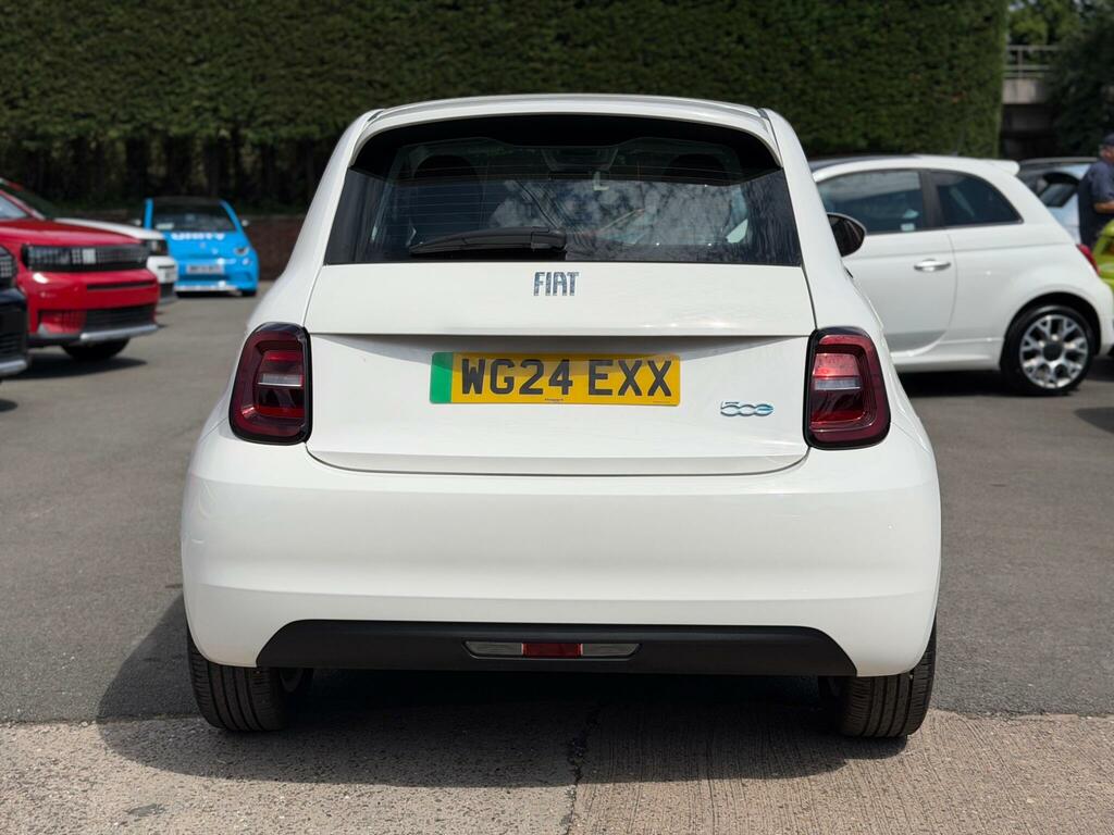Fiat 500E 42Kwh La Prima Black #13