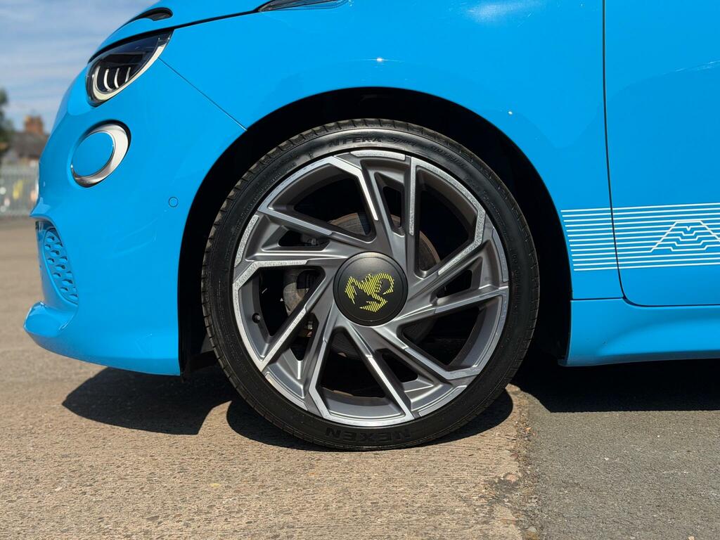 Abarth 500 114Kw Turismo 42.2Kwh Blue #19