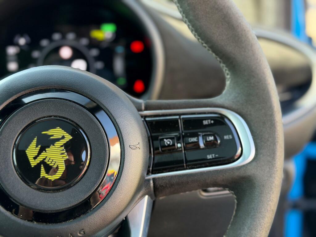 Abarth 500 114Kw Turismo 42.2Kwh Blue #35