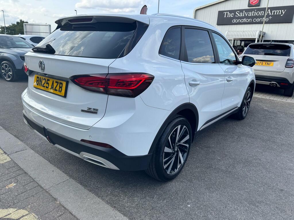 MG ZS 1.5 Hybrid Trophy Silver #7