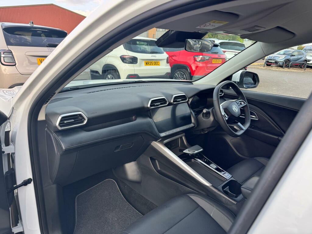 MG ZS 1.5 Hybrid Trophy Silver #9