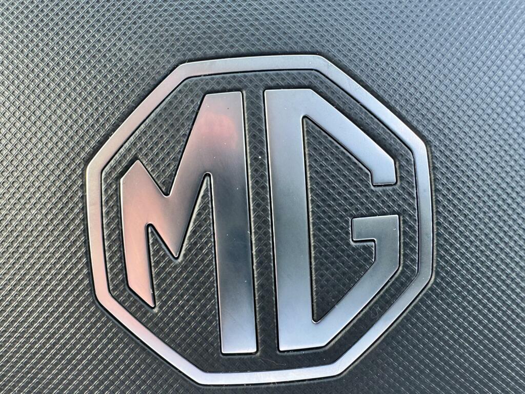 MG ZS 1.5 Hybrid Trophy Silver #33