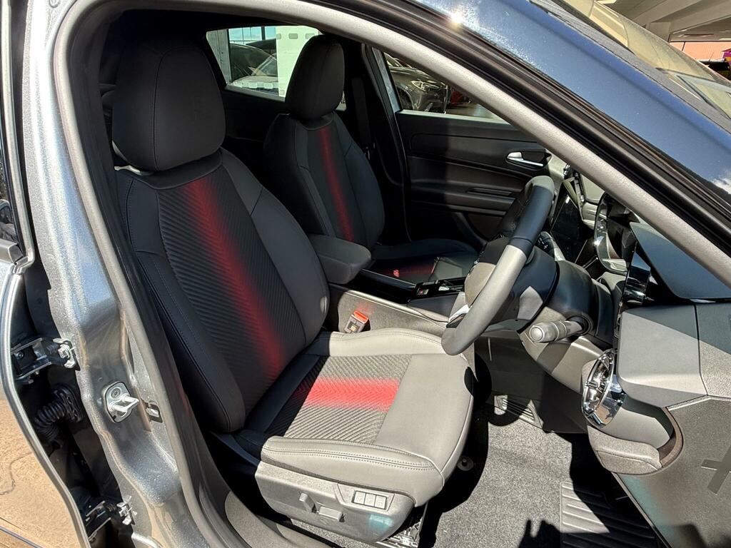 Alfa Romeo Junior 1.2 Turbo 145 Ibrida Black #20