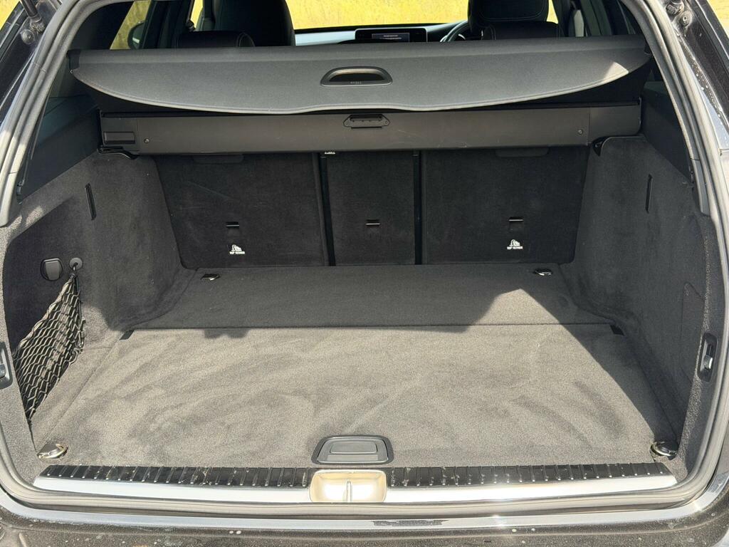 Mercedes-Benz C Class 2L Amg Line Grey #26