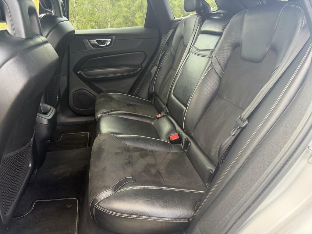 Volvo XC60 D4 190 R Design Nav Grey #14
