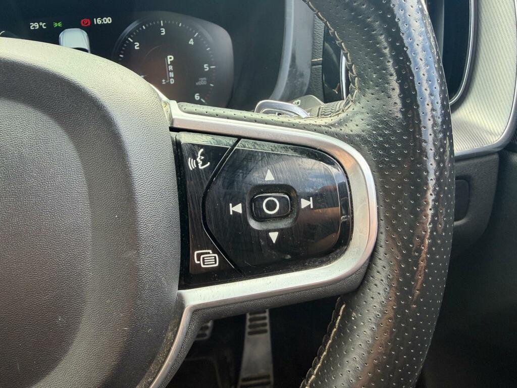 Volvo XC60 D4 190 R Design Nav Grey #15