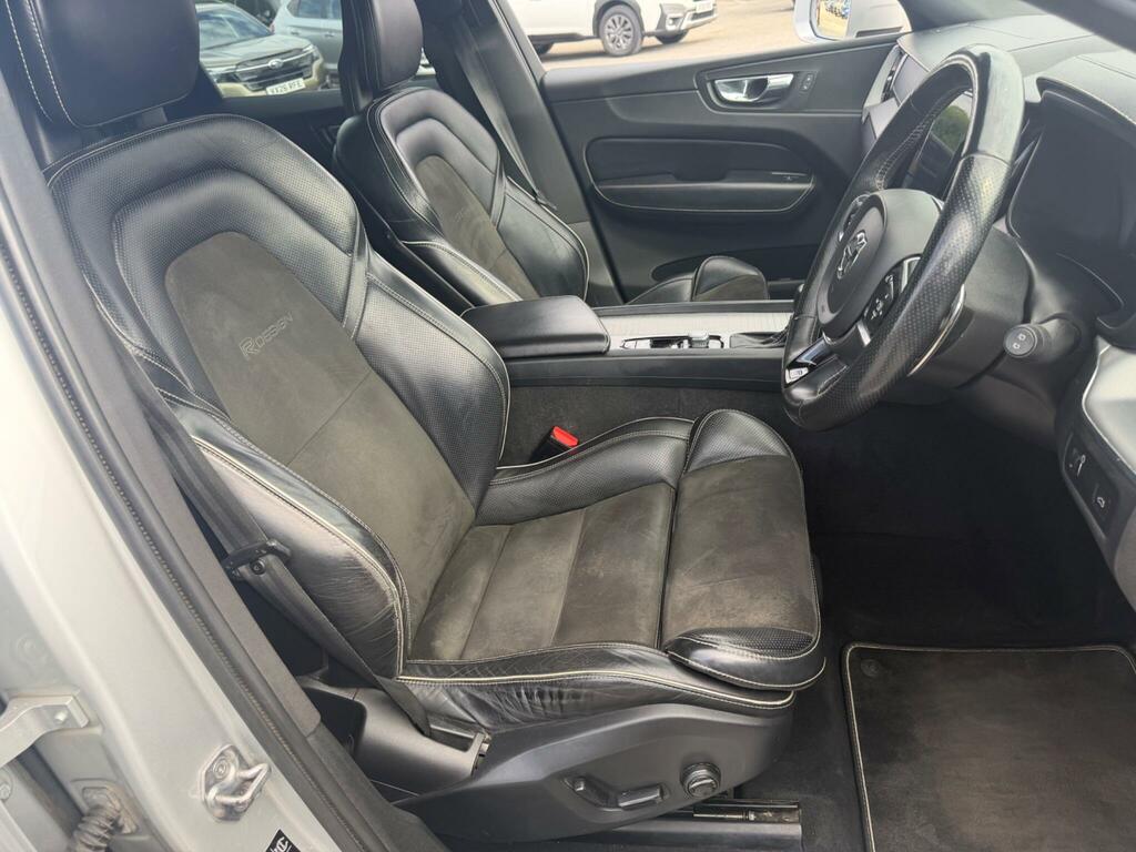 Volvo XC60 D4 190 R Design Nav Grey #12