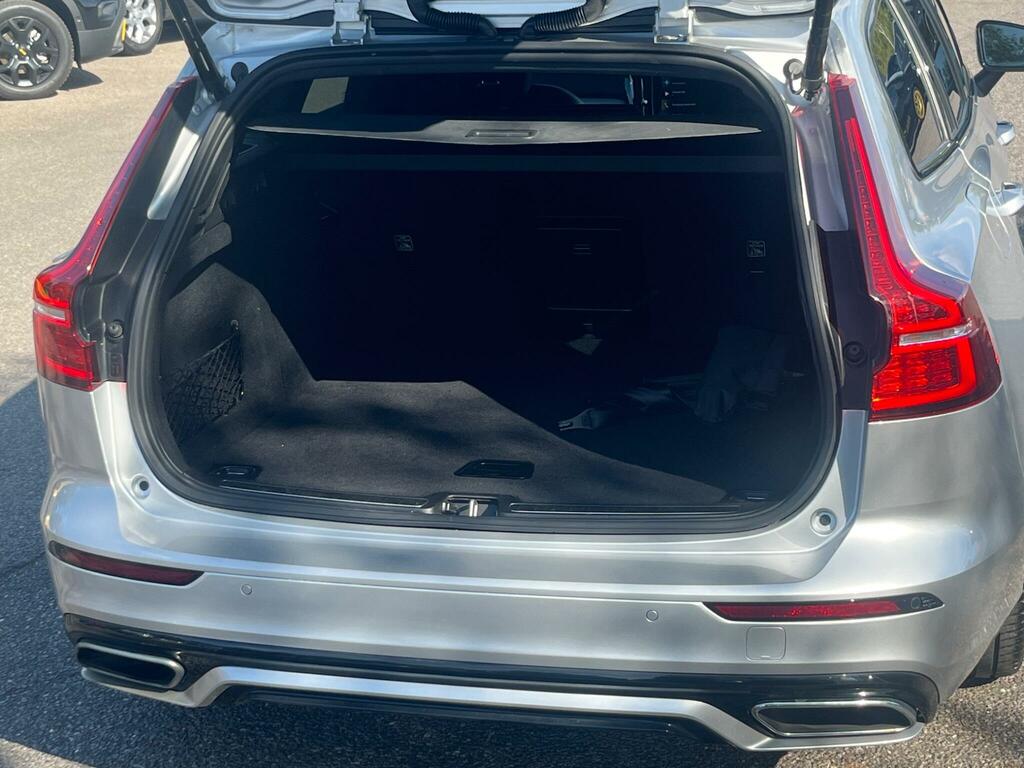 Volvo V60 D4 163 R Design Lux  #25