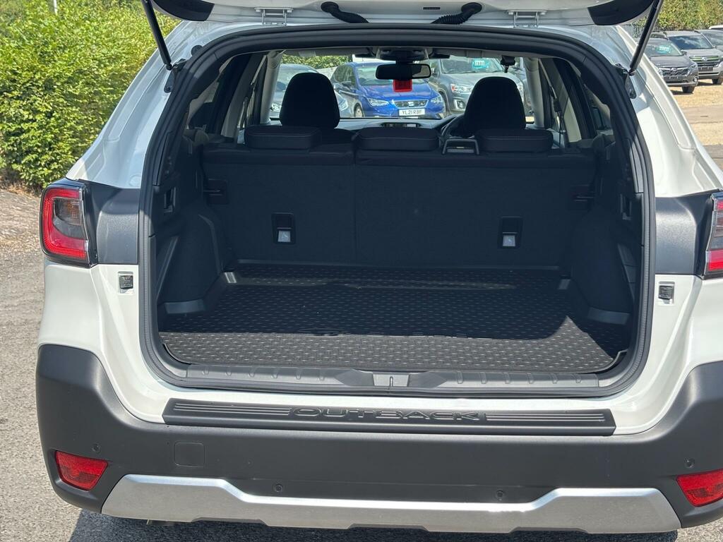 Subaru Outback 2.5I Touring Lineartronic Black #24