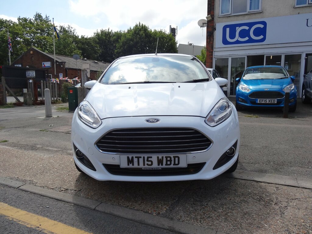 Ford Fiesta 1.0T Ecoboost Titanium Hatchback Powers MT15WBD White #3