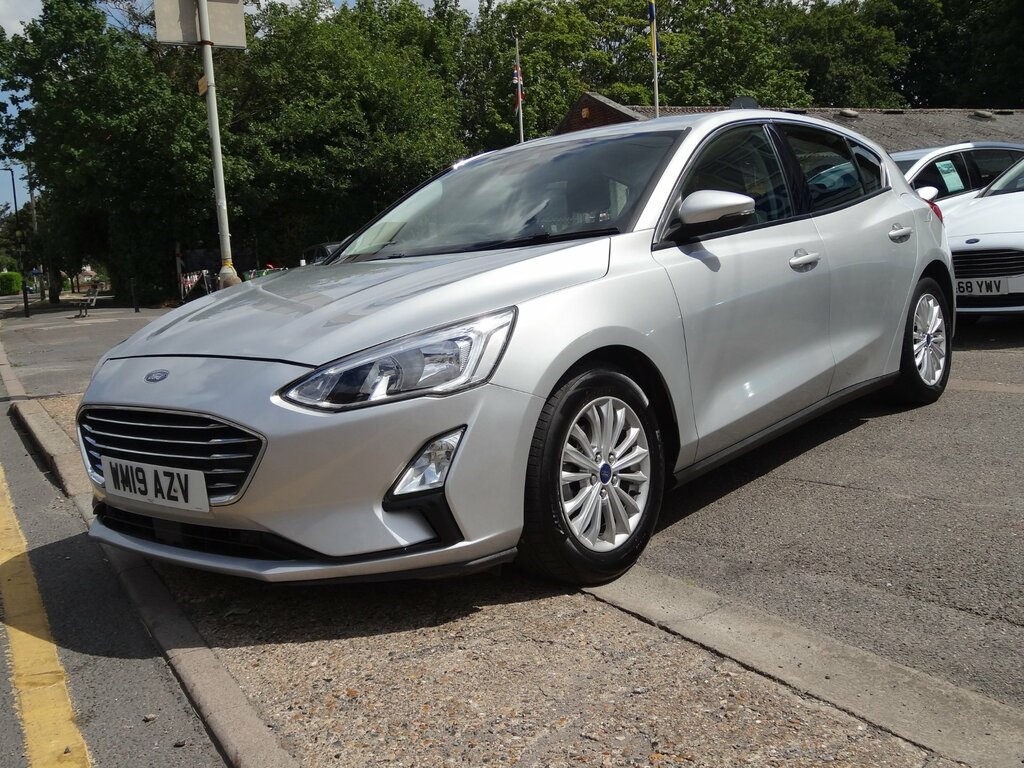 Ford Focus 1.0T Ecoboost Titanium Hatchback E Silver #3
