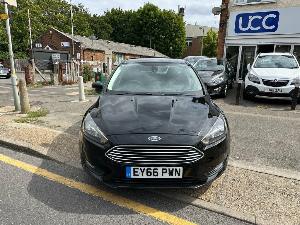 Ford Focus 1.0T Ecoboost Zetec Hatchback Eu Black #2