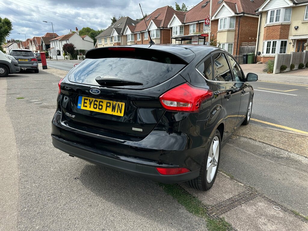 Ford Focus Zetec S 1.0 125Ps White #7