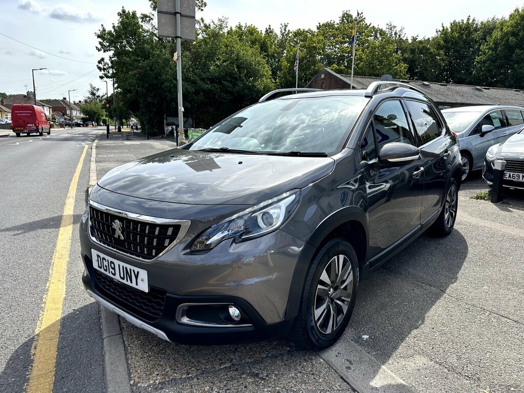 Peugeot 2008 1.2 Puretech Allure Premium Suv Grey #3