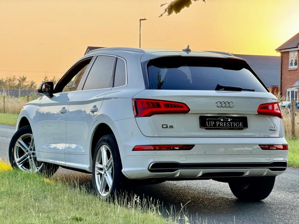 Audi Q5 2.0 Tdi Sport Suv S Tronic Quattro Euro Black #20