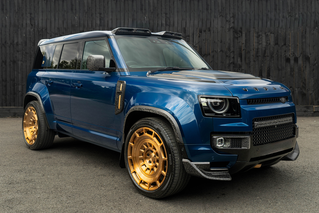 Land Rover Defender 110 4.4 P635 V8 Mhev Octa Suv 4Wd Euro Blue