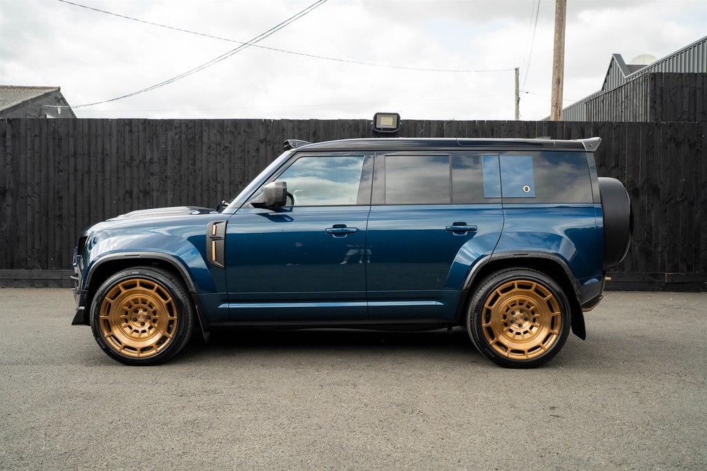 Land Rover Defender 110 4.4 P635 V8 Mhev Octa Suv 4Wd Euro Blue #3
