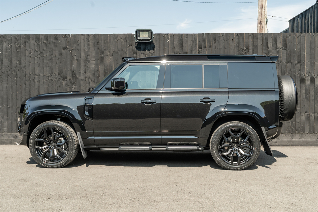 Land Rover Defender 110 3.0 D250 Mhev S Hard Top Suv 4Wd M Black #3