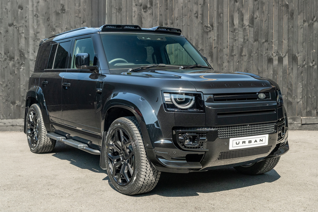 Land Rover Defender 110 3.0 D250 Mhev S Hard Top Suv 4Wd M Black